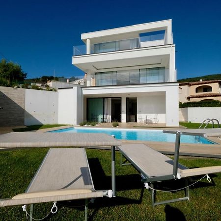 Villa Almata Lu Lioni Luaran gambar